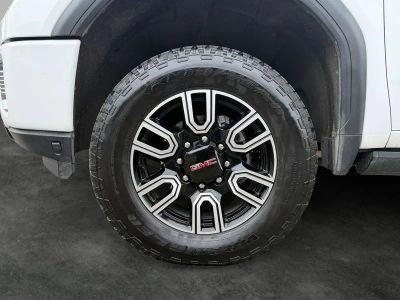 2021 GMC Sierra 2500 HD — interior view