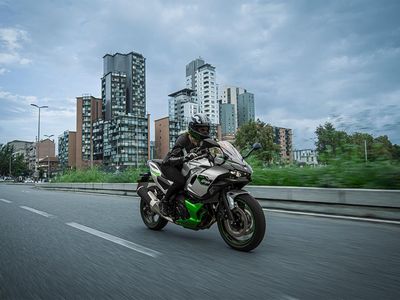 2024 Kawasaki Ninja 7 Hybrid ABS - Photo 12