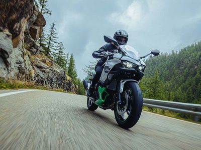2024 Kawasaki Ninja 7 Hybrid ABS - Photo 6