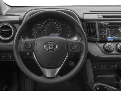 2018 Toyota RAV4 - Photo 16