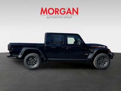 2026 Jeep Gladiator - Photo 8