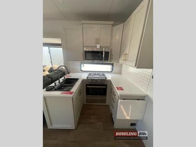 2026 Influence 3904BH - Photo 16