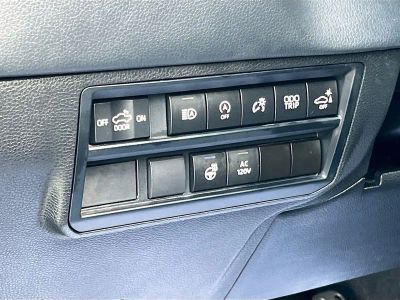 2022 Toyota Tundra — photo 10 view