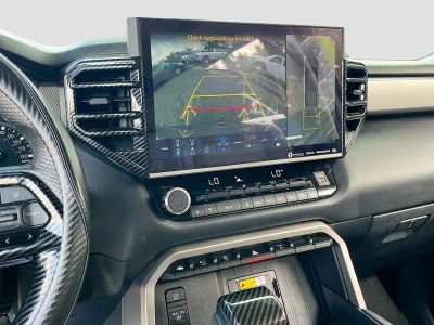 2022 Toyota Tundra — photo 13 view