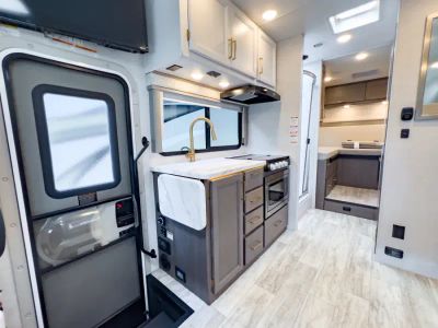 2025 Thor Motor Coach CHATEAU - Photo 6