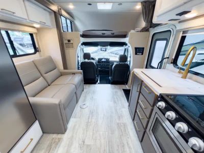 2025 Thor Motor Coach CHATEAU - Photo 3