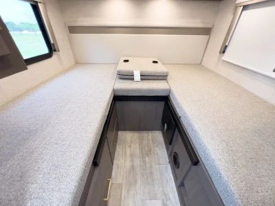 2025 Thor Motor Coach CHATEAU - Photo 13