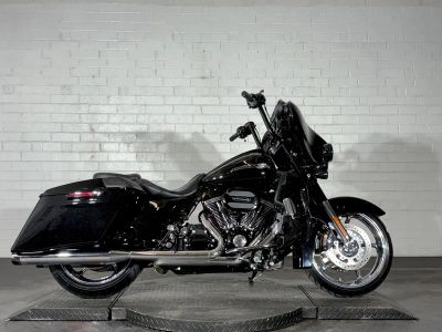2015 Harley-Davidson CVO Street Glide - Photo 1