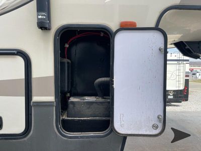 2017 Keystone RV Cougar - Photo 9