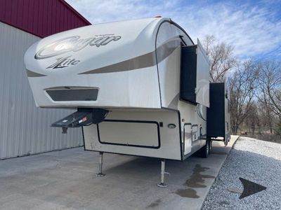 2017 Keystone RV Cougar - Photo 3
