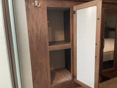 2017 Keystone RV Cougar - Photo 46