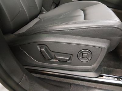 2023 Audi Q3 - Photo 23