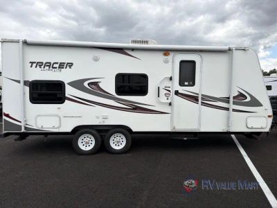 2011 Forest River RV Tracer — photo 9 view