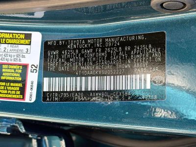 2025 Toyota Camry — photo 40 view