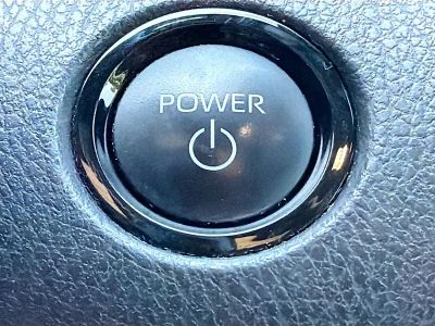 2025 Toyota Camry — photo 32 view