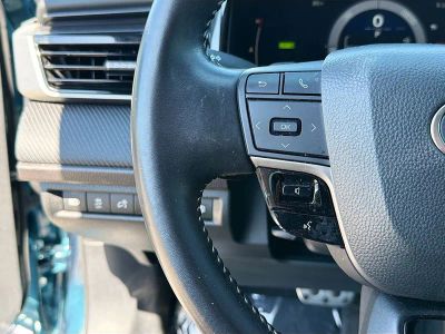 2025 Toyota Camry — photo 33 view