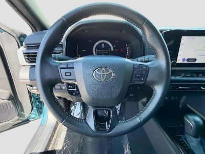 2025 Toyota Camry — photo 35 view