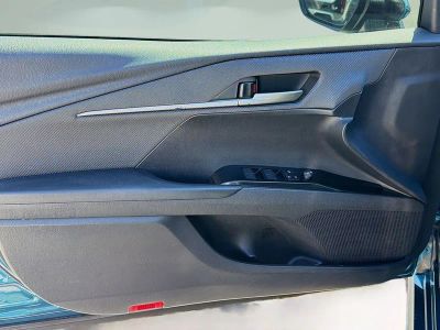 2025 Toyota Camry — photo 20 view