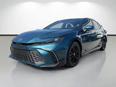 2025 Toyota Camry — photo 7 view