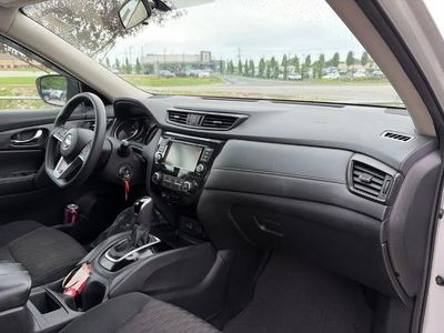2018 Nissan Rogue - Photo 35