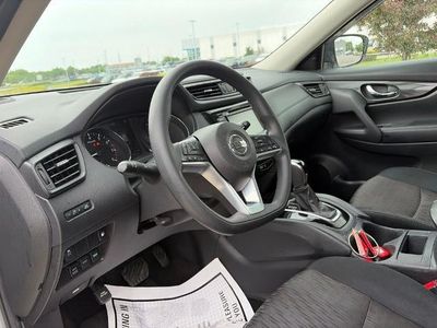 2018 Nissan Rogue - Photo 23