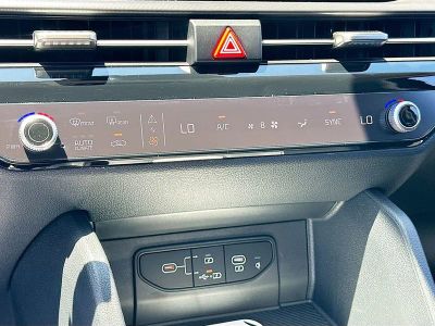 2026 Kia Sportage — photo 15 view