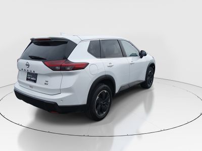 2024 Nissan Rogue — photo 7 view