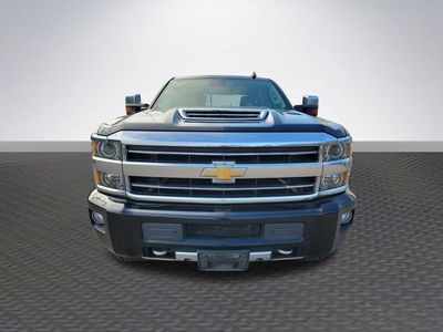 2019 Chevrolet Silverado 2500HD - Photo 2