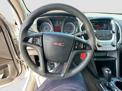 2016 GMC Terrain — photo 10 view