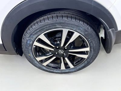 2019 Nissan Kicks — photo 32 view