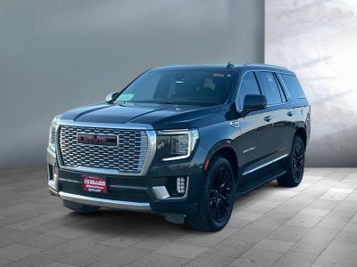 2021 GMC Yukon — front three-quarter view