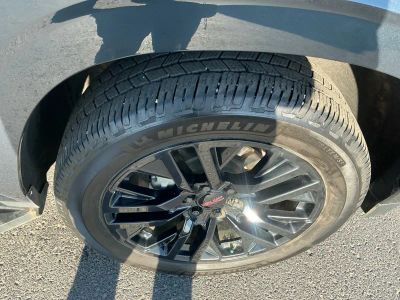 2021 GMC Yukon — photo 22 view