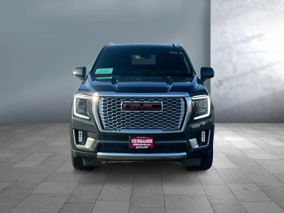 2021 GMC Yukon — side profile view
