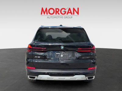 2026 BMW X5 — detail view