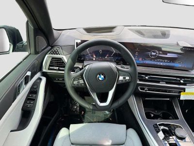 2026 BMW X5 — photo 17 view