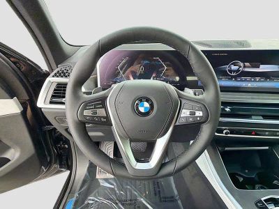 2026 BMW X5 — photo 40 view