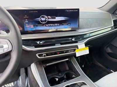 2026 BMW X5 — photo 28 view