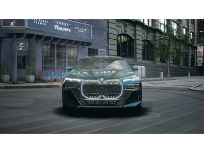 2026 BMW 740i - Photo 3