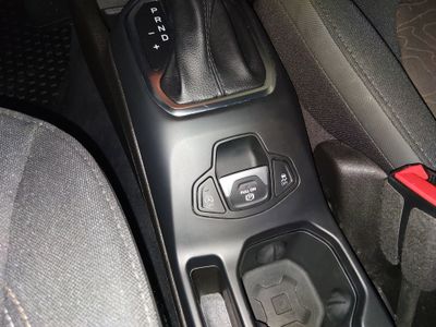 2023 Jeep Renegade — photo 18 view