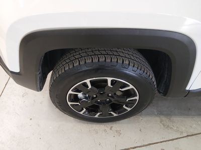 2023 Jeep Renegade — photo 10 view