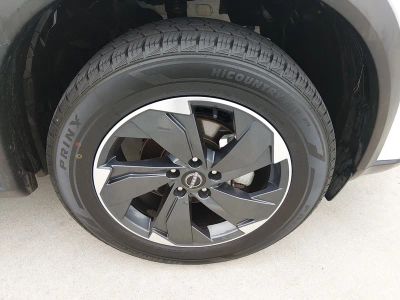 2024 Nissan Rogue - Photo 10