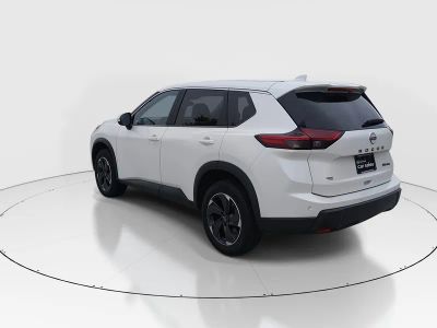 2024 Nissan Rogue - Photo 5