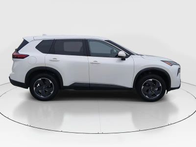 2024 Nissan Rogue - Photo 8