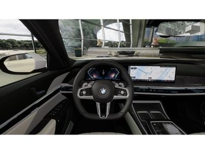 2026 BMW 7 Series — photo 13 view