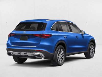 2026 Mercedes-Benz GLC 300 - Photo 2
