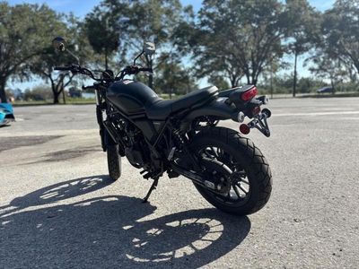 2025 Honda SCL500 - Photo 4