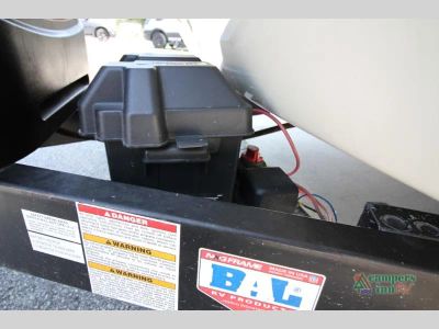 2020 Venture RV SportTrek — photo 29 view