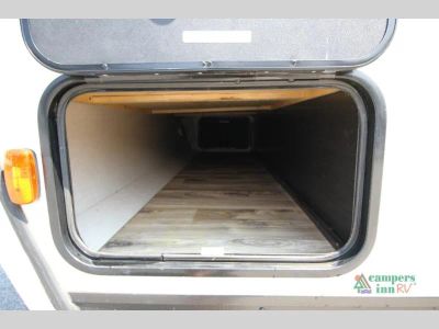 2020 Venture RV SportTrek — photo 28 view