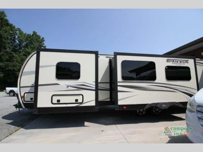 2020 Venture RV SportTrek — photo 8 view