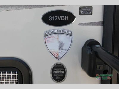 2020 Venture RV SportTrek — photo 15 view
